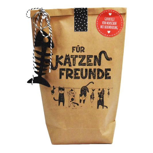 Wundertüte in braun bestempelt mit Katzenfreunde und Katzen als Katzenfreunde Geschenk